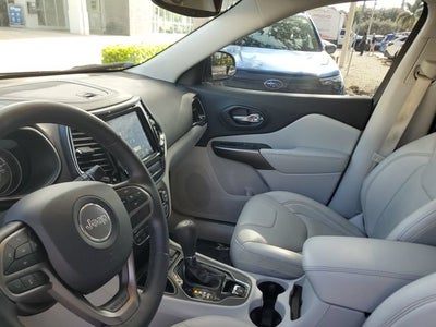 2019 Jeep Cherokee Limited FWD