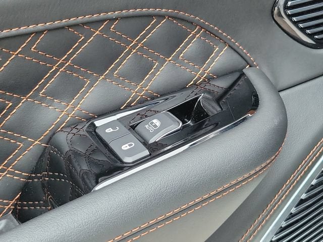 2022 Jeep Grand Cherokee Summit Reserve 4x4