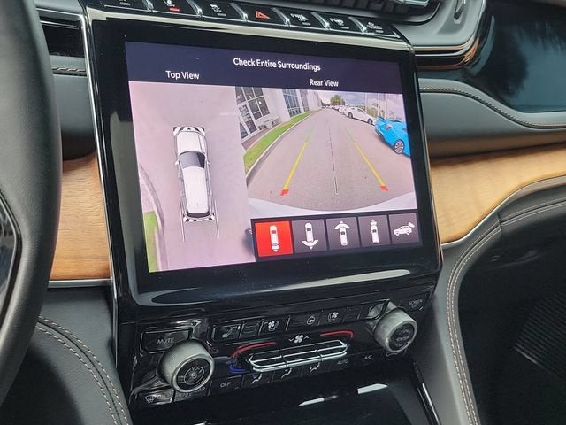 2022 Jeep Grand Cherokee Summit Reserve 4x4