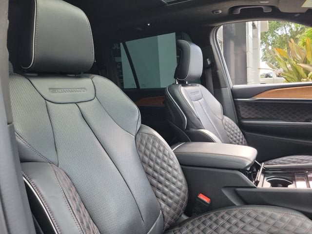 2022 Jeep Grand Cherokee Summit Reserve 4x4
