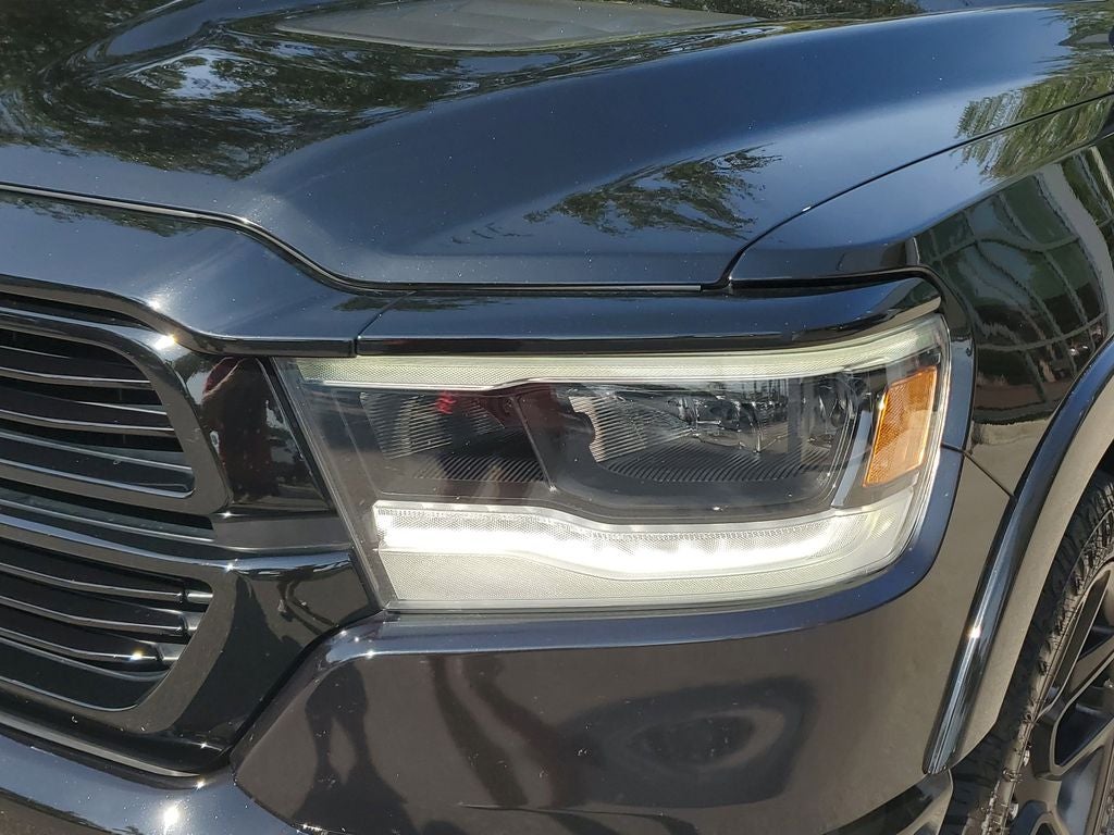2020 RAM 1500 Laramie Crew Cab 4x2 5'7" Box