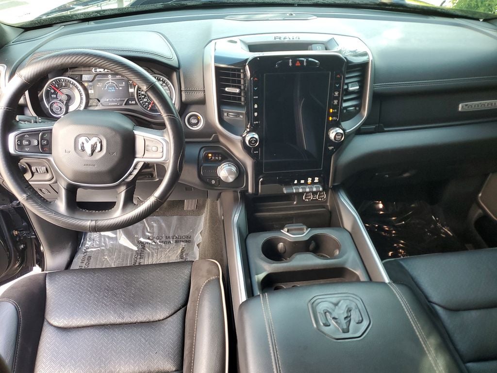2020 RAM 1500 Laramie Crew Cab 4x2 5'7" Box