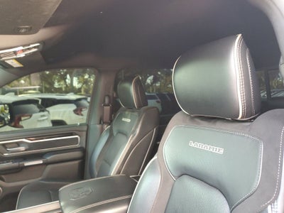 2020 RAM 1500 Laramie Crew Cab 4x2 5'7" Box