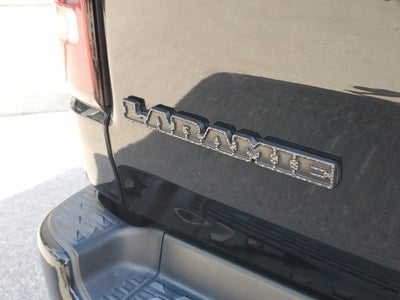 2020 RAM 1500 Laramie Crew Cab 4x2 5'7" Box