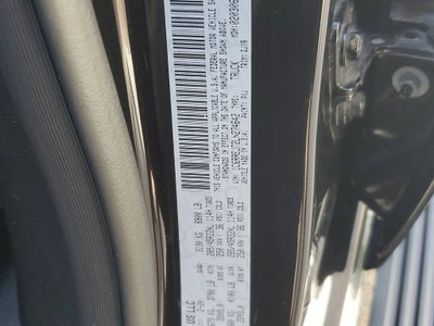 2020 RAM 1500 Laramie Crew Cab 4x2 5'7" Box