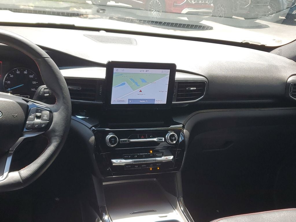2022 Ford Explorer ST-Line