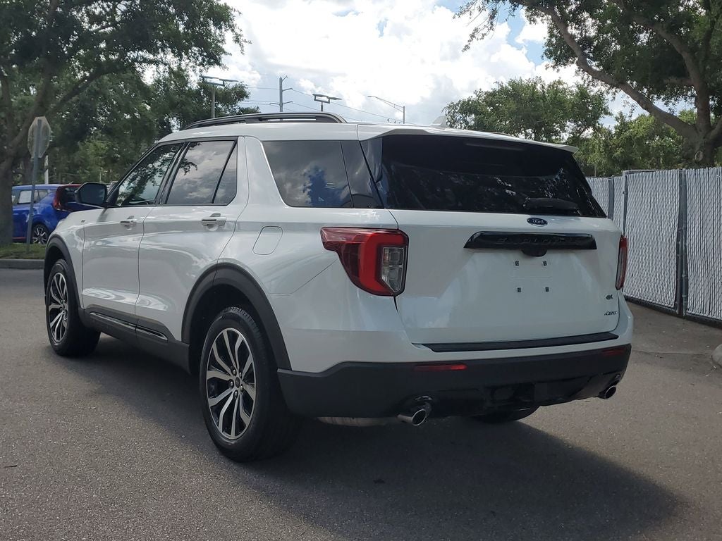 2022 Ford Explorer ST-Line