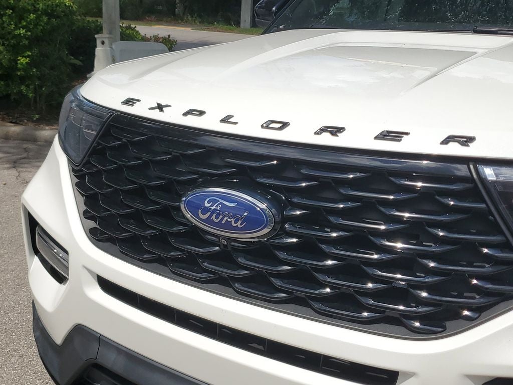 2022 Ford Explorer ST-Line