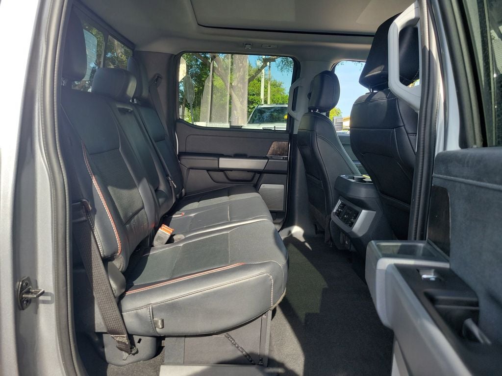 2023 Ford F-350 LARIAT
