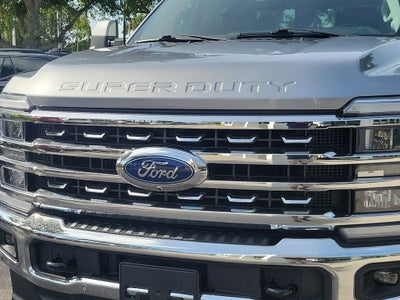 2023 Ford F-350 LARIAT