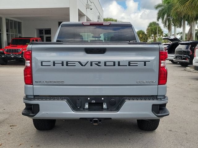 2025 Chevrolet Silverado 1500 Custom