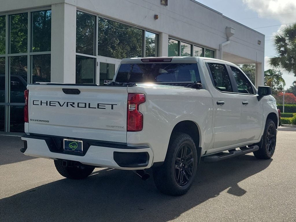 2025 Chevrolet Silverado 1500 Custom