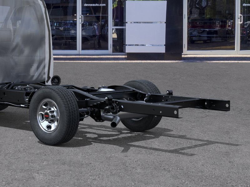 2026 GMC Savana Cutaway 3500 1WT