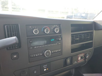 2026 GMC Savana Cutaway 3500 1WT