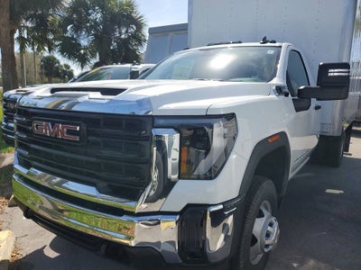 2025 GMC Sierra 3500 HD Chassis Cab Pro