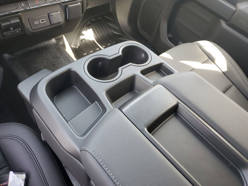 2025 GMC Sierra 3500 HD Chassis Cab Pro