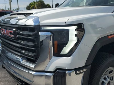 2025 GMC Sierra 3500 HD Pro