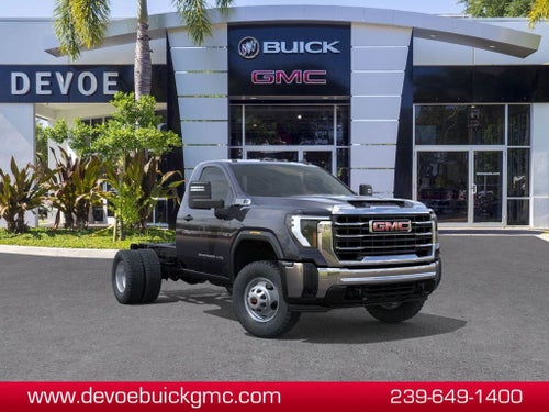 2025 GMC Sierra 3500 HD Chassis Cab Pro