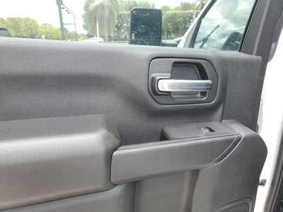 2025 GMC Sierra 3500 HD Chassis Cab Pro