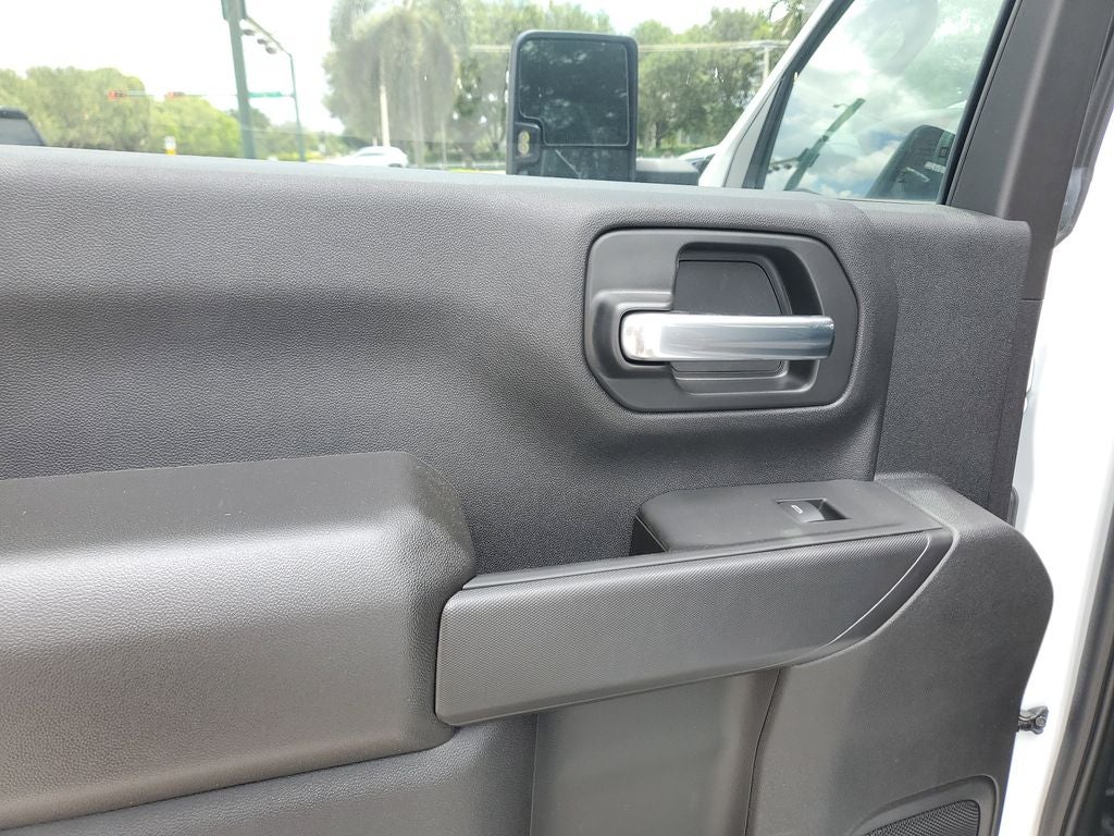 2025 GMC Sierra 3500 HD Chassis Cab Pro