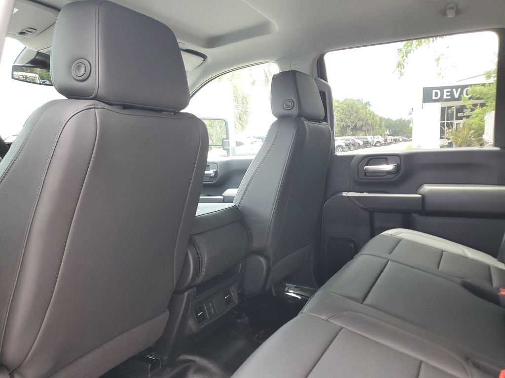 2025 GMC Sierra 3500 HD Chassis Cab Pro