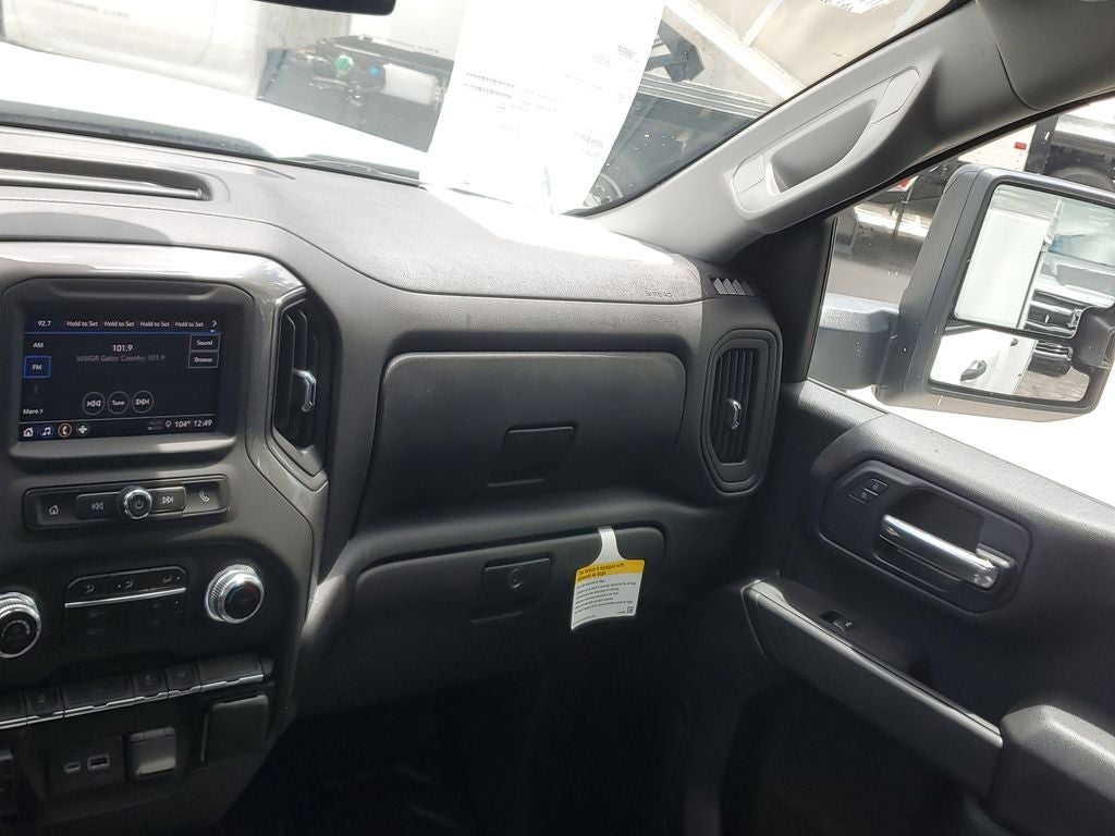 2025 GMC Sierra 3500 HD Chassis Cab Pro