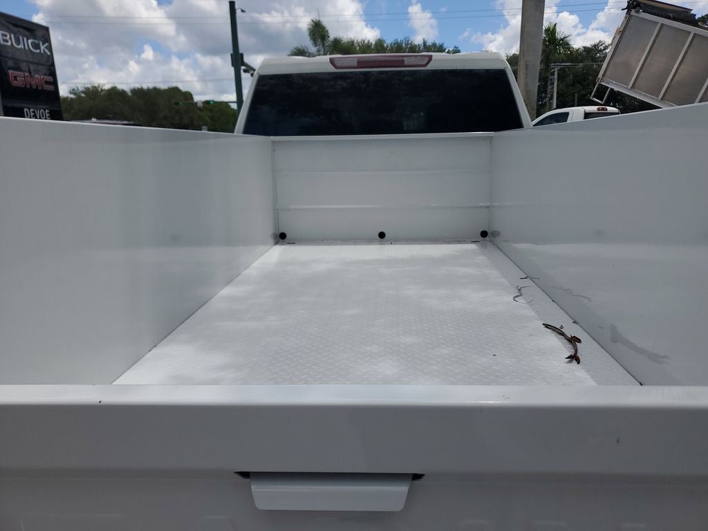 2025 GMC Sierra 3500 HD Chassis Cab Pro