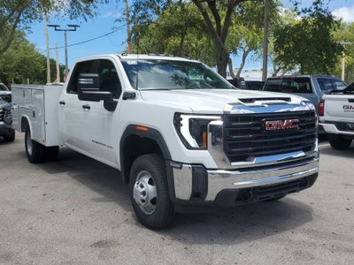 2025 GMC Sierra 3500 HD Chassis Cab Pro