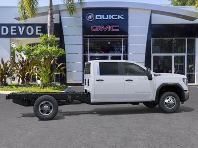 2026 GMC Sierra 3500 HD Chassis Cab Pro