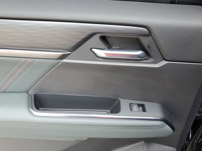 2024 GMC Acadia AT4