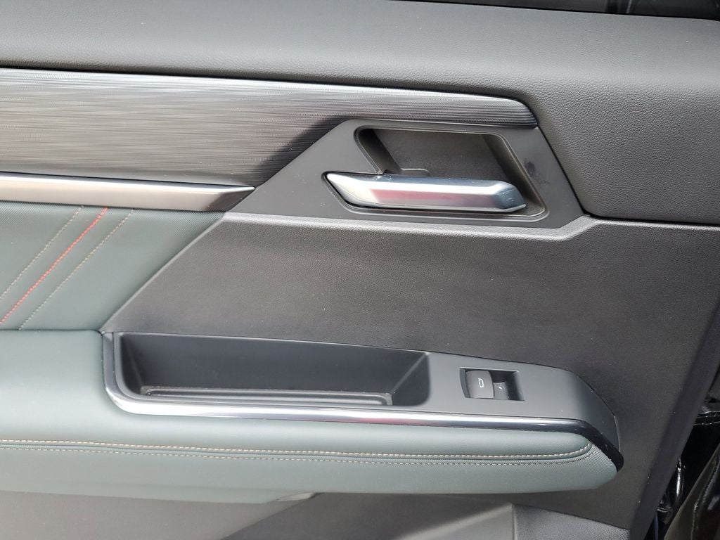 2024 GMC Acadia AT4