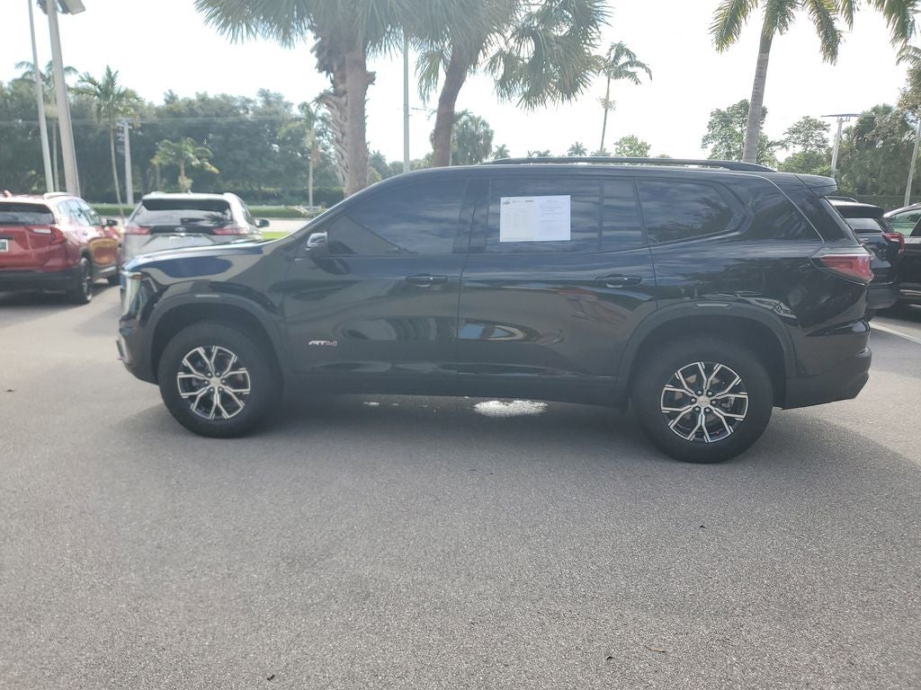 2024 GMC Acadia AT4
