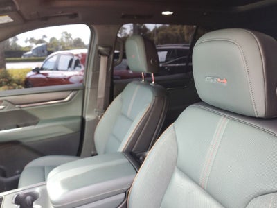 2024 GMC Acadia AT4