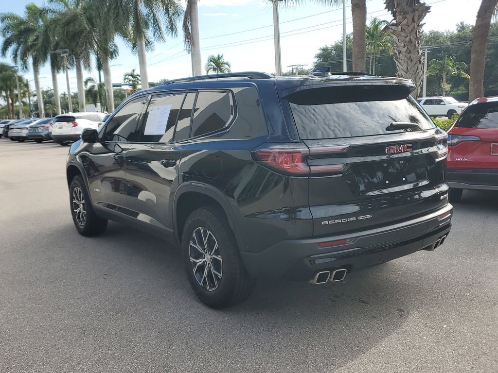 2024 GMC Acadia AT4