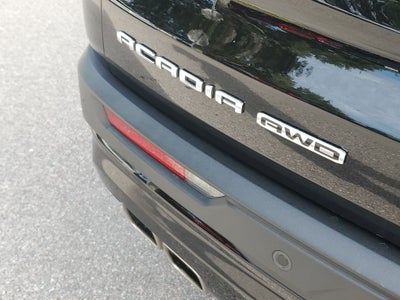 2024 GMC Acadia AT4