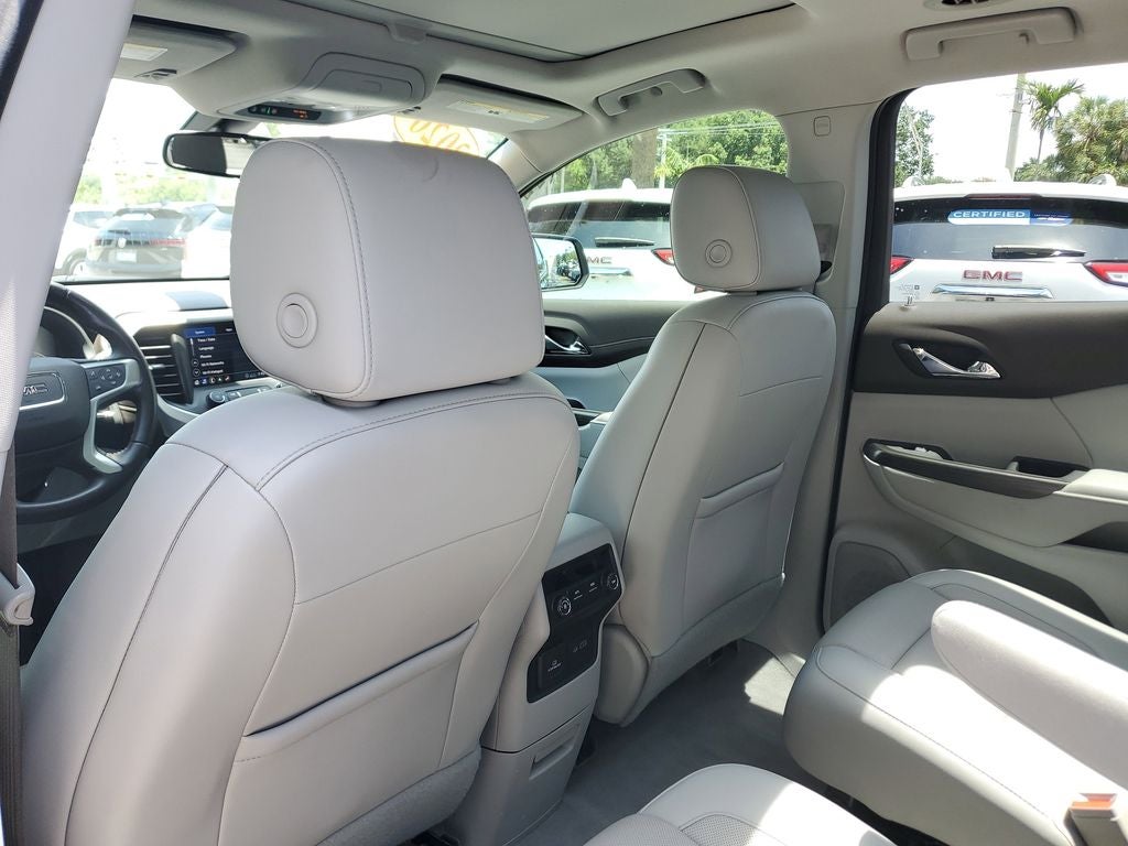 2020 GMC Acadia SLT