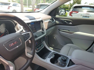 2020 GMC Acadia SLT