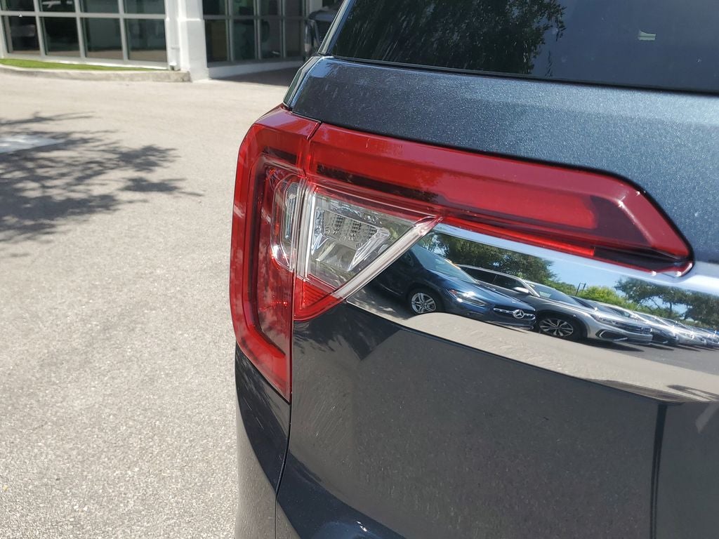 2020 GMC Acadia SLT