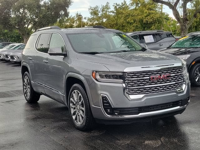 2023 GMC Acadia Denali