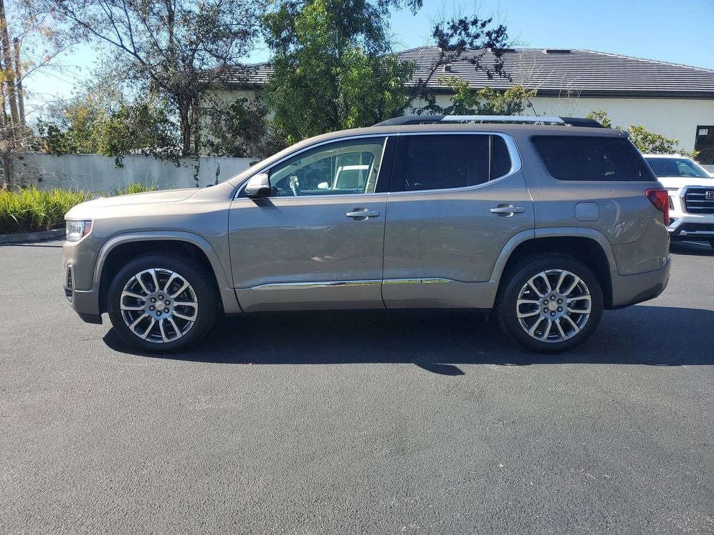 2023 GMC Acadia Denali