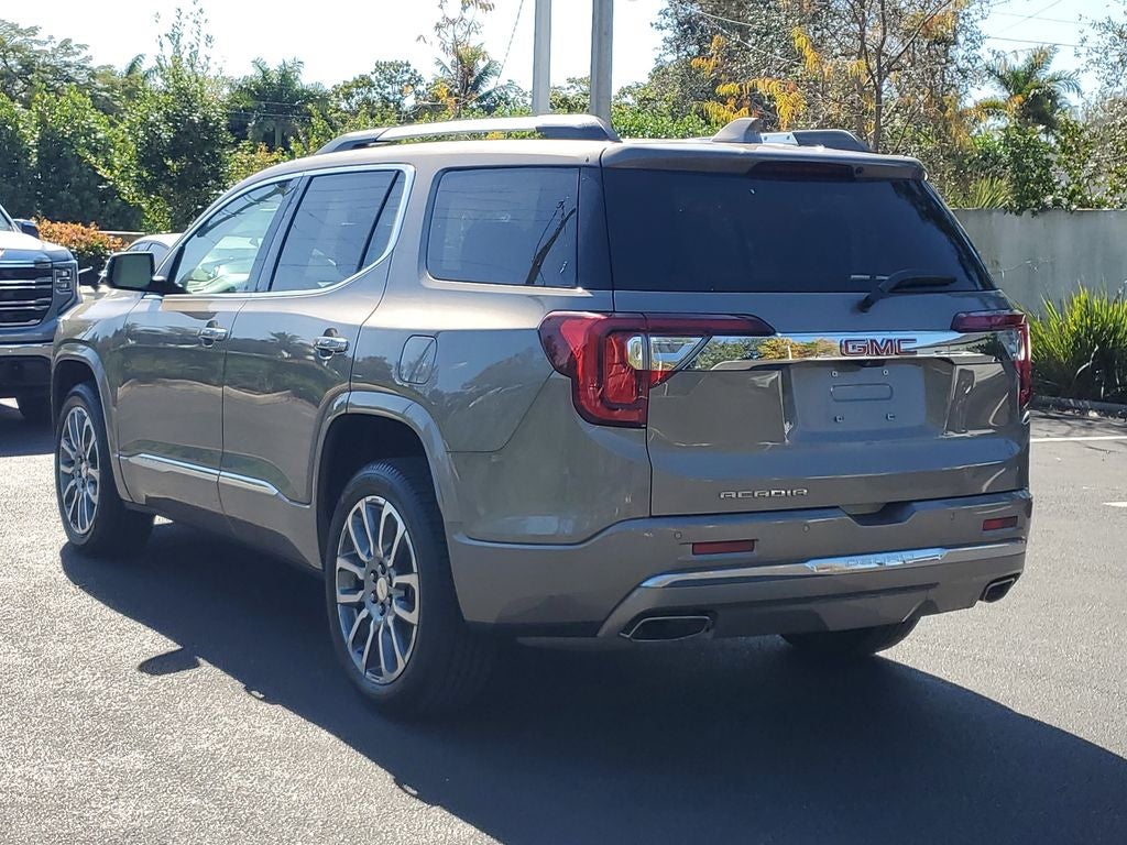 2023 GMC Acadia Denali