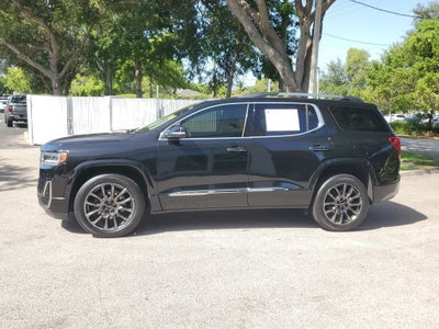 2023 GMC Acadia Denali