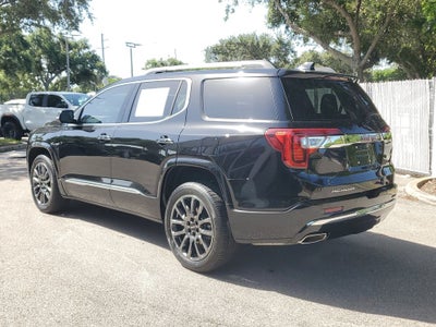 2023 GMC Acadia Denali