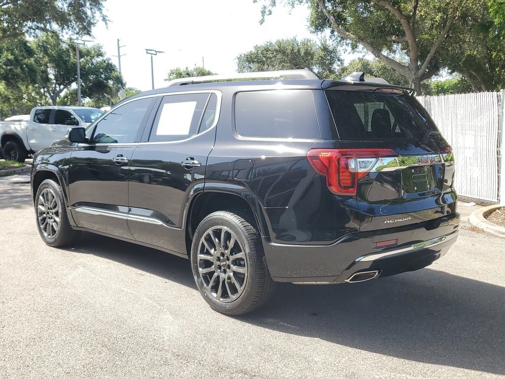 2023 GMC Acadia Denali