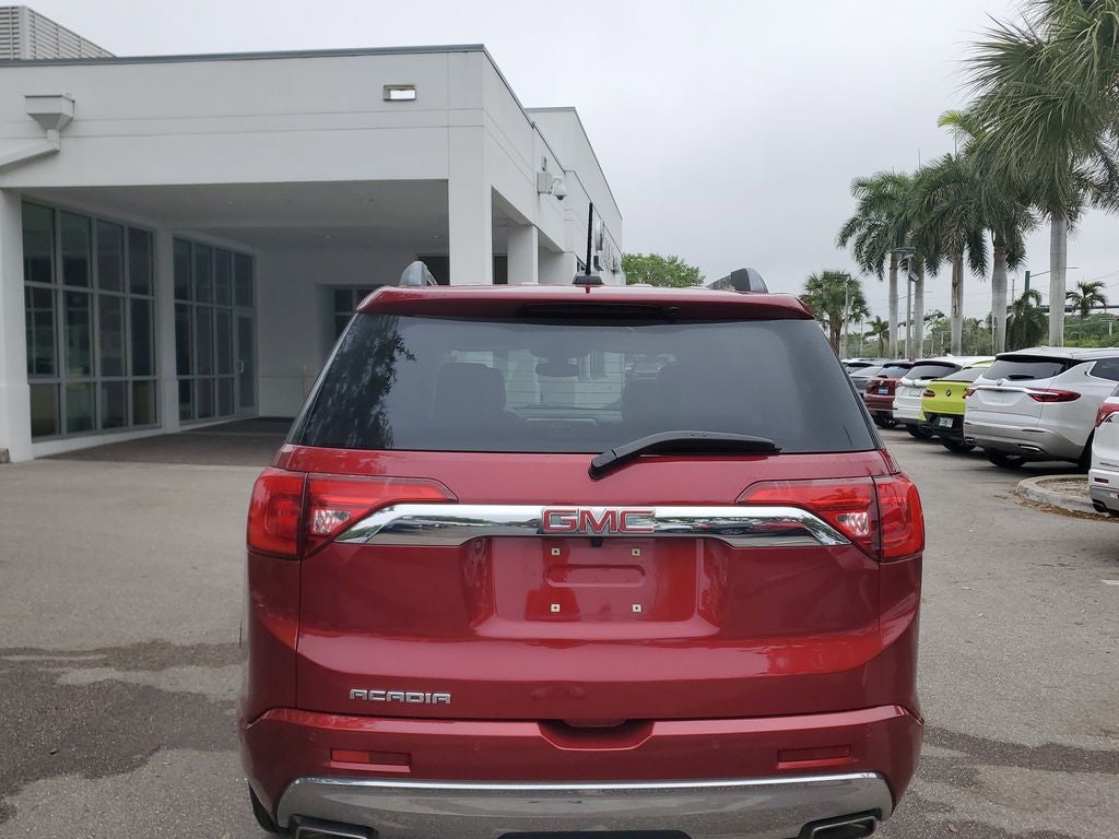 2019 GMC Acadia Denali