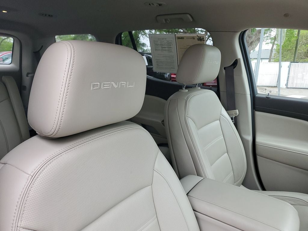 2019 GMC Acadia Denali