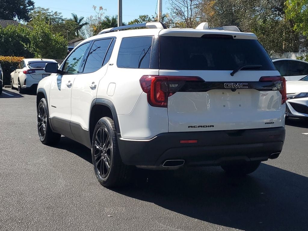 2023 GMC Acadia SLT