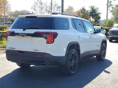 2023 GMC Acadia SLT