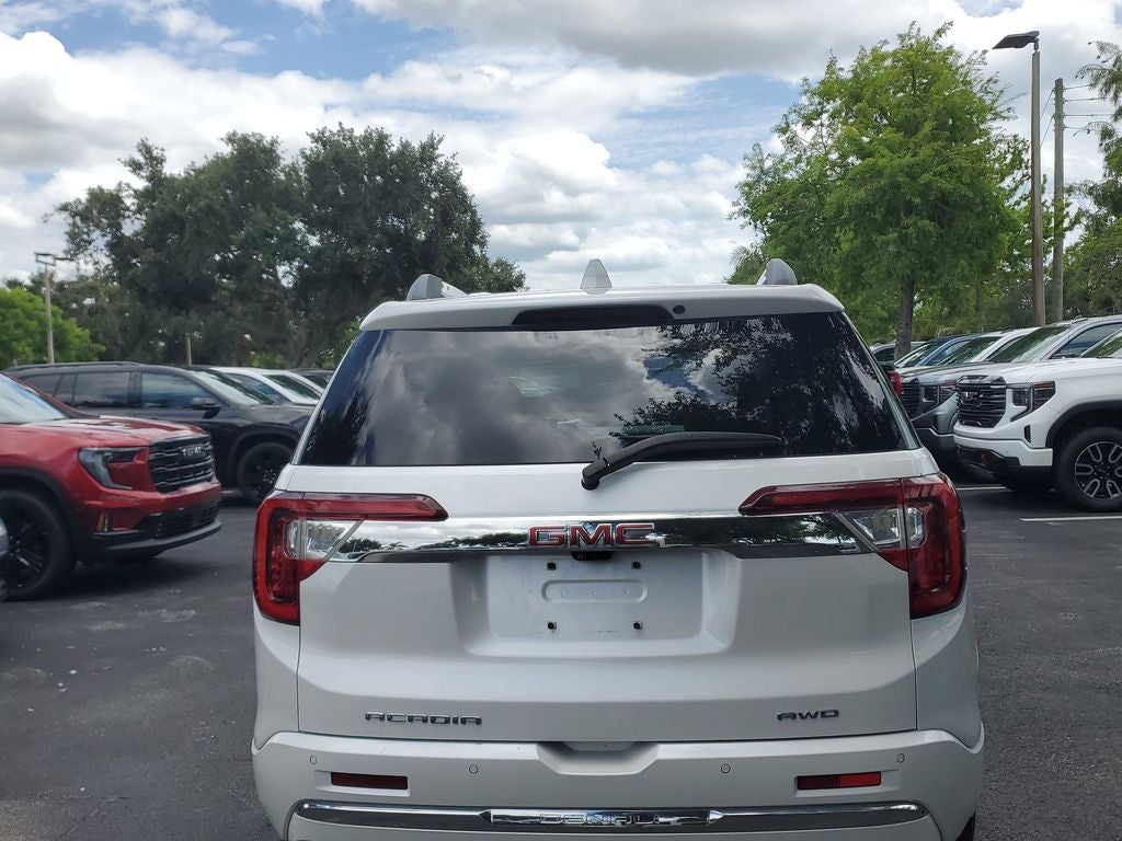 2021 GMC Acadia Denali
