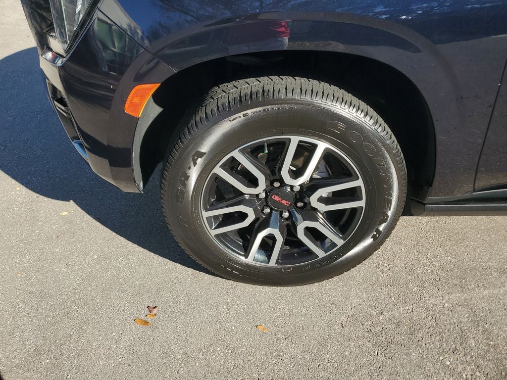 2021 GMC Yukon XL AT4